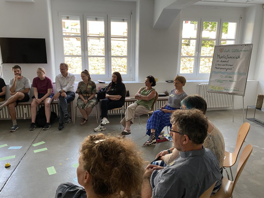 DIALOG „Muntafunerisch im Kontext lebensweltlicher Mehrsprachigkeit“